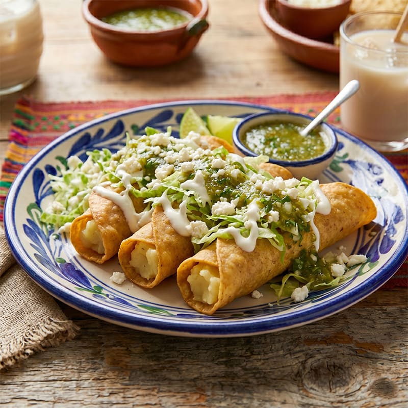 Tacos dorados de papa